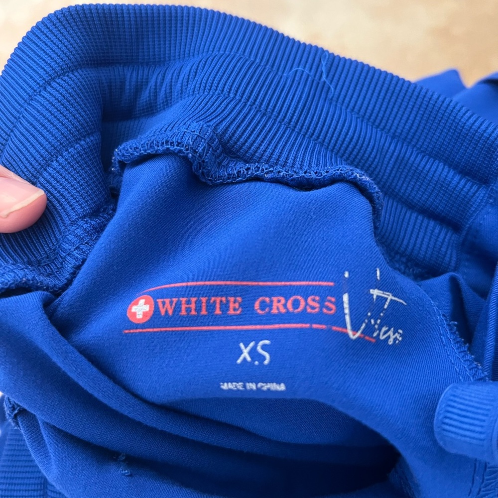 White Cross Scrub Set Royal Blue - Picture 4 of 4